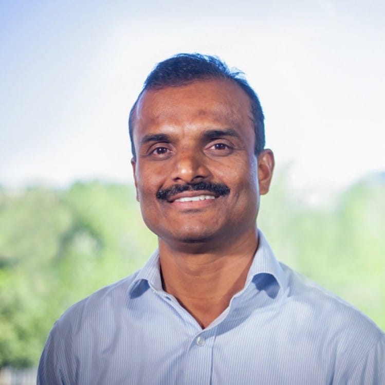 Srini Gurrapu Headshot